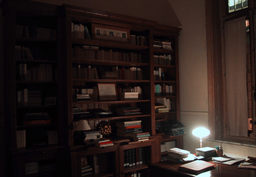 Le bureau d'Isabelle et la bibliothèque