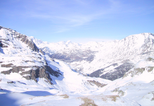 Vue de la vallée de l'Isère depuis le télésiège de s Corniches