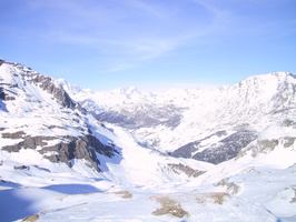 Vue de la vallée de l'Isère depuis le télésiège de s Corniches