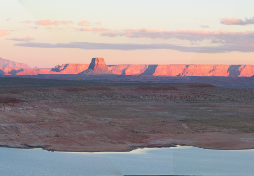 3535 Lake Powell and Navajo Range