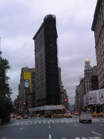 Le Flatiron Building, au coin de Madison et Broadway
