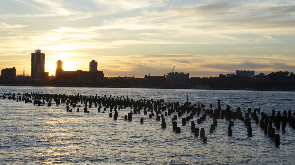 Old Pier on the Hudson River, and the New Jersey skyline 2013-08-15-19-39-53.jpg