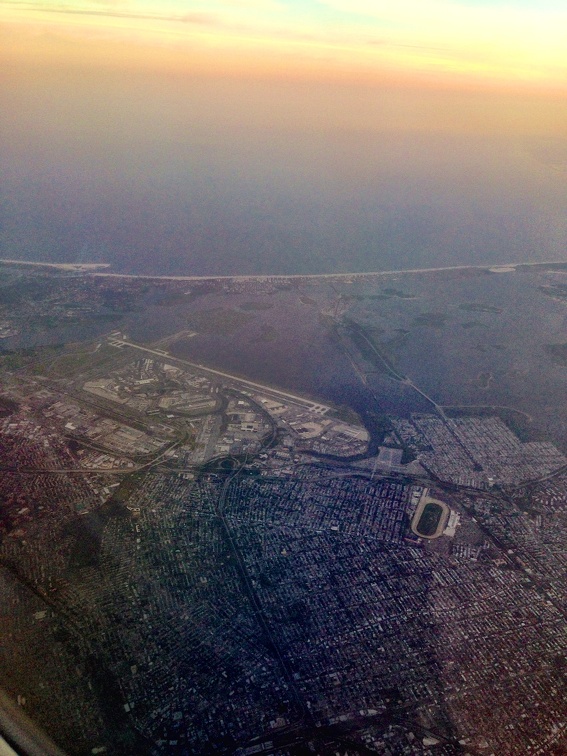 Landing in JFK Airport 2014-08-04-20-01-47.jpg