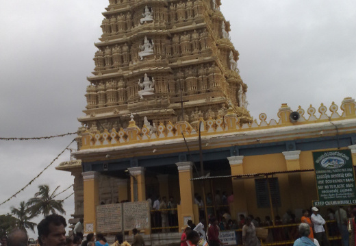 Chamundi Hill : le temple