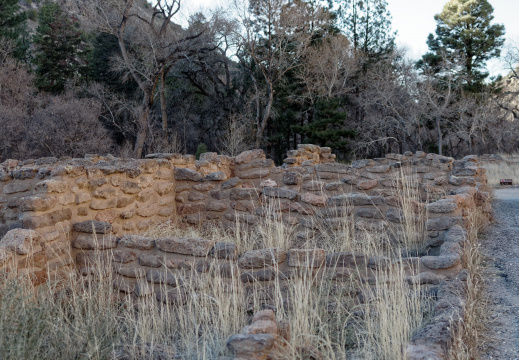 Tyuonyi ruins