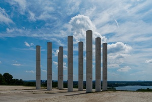 Les douze colonnes - Axe majeur de Cergy