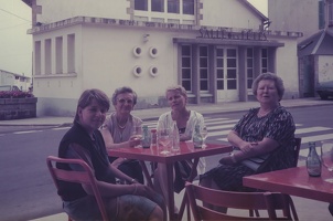 Avec Pépé, Maria et leurs amis à Hennebont