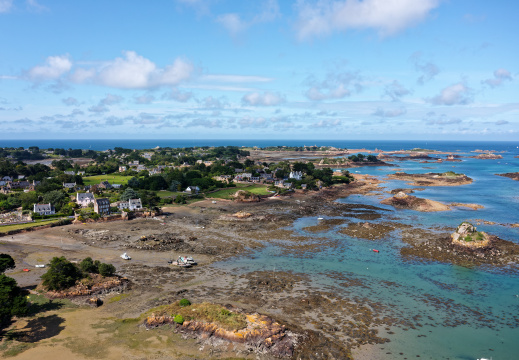 Bréhat - le village