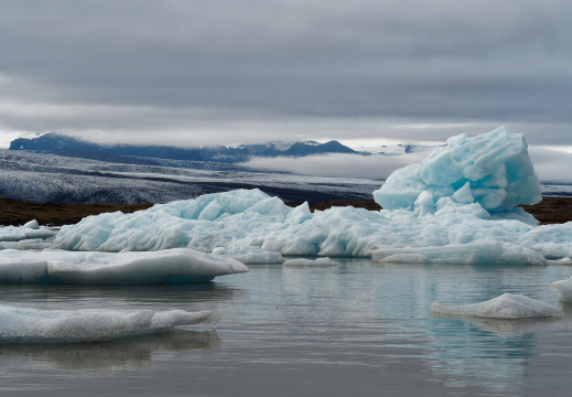 Icebergs du lac Fjallsárlón