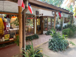 Marché artisanal Los Dominicos (Crédit photo ndevil)