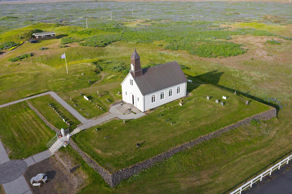 Strandarkirkja 2023-07-15-194219-00.jpg