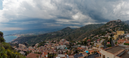 Taormina - Vue sur l'Etna